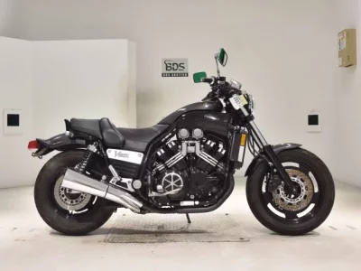 Yamaha V-MAX  с аукциона в Японии