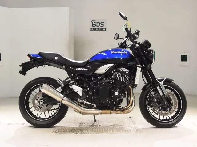 Kawasaki Z900RS лот № 5063 оценка 6  с аукциона в Японии