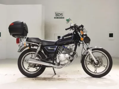 Suzuki GN125H