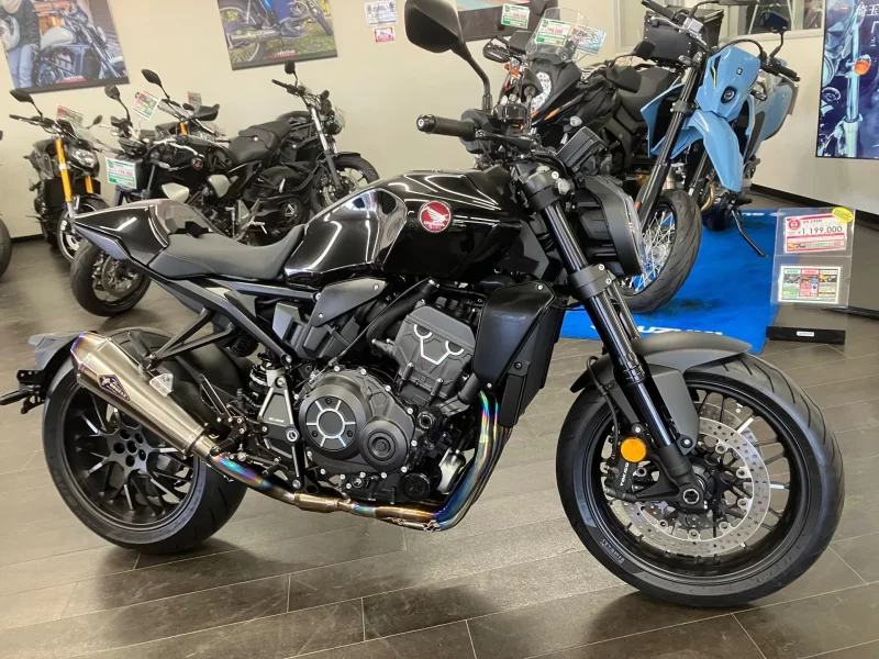 Honda CB1000R лот № 04020 оценка 5  с аукциона в Японии