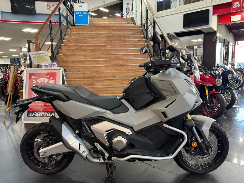 Honda X-ADV лот № 02053 оценка 5  с аукциона в Японии