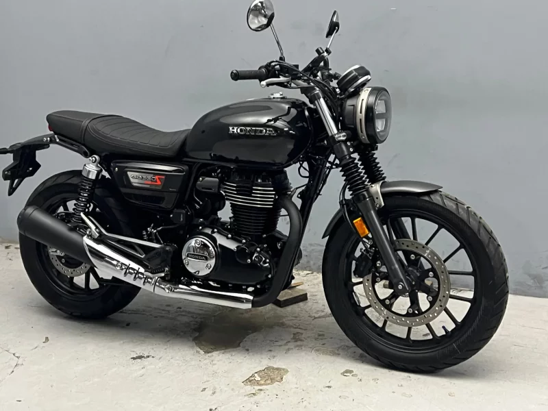 Honda GB350S лот № 04099 оценка 5  с аукциона в Японии