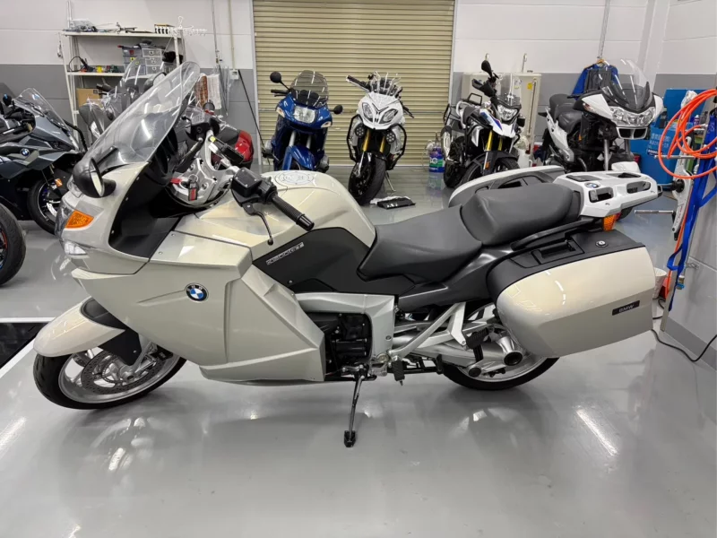 BMW  K1200GT лот № 02201 оценка 4  с аукциона в Японии