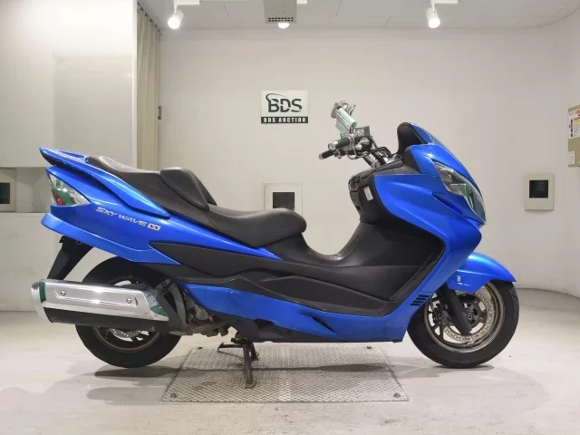 Suzuki SKYWAVE 250S-2 лот № 5111 оценка 4  с аукциона в Японии