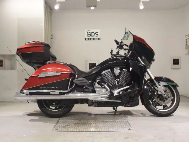 Other VI KUTORI- CROSS COUNTRY TOUR лот № 5102 оценка 4  с аукциона в Японии