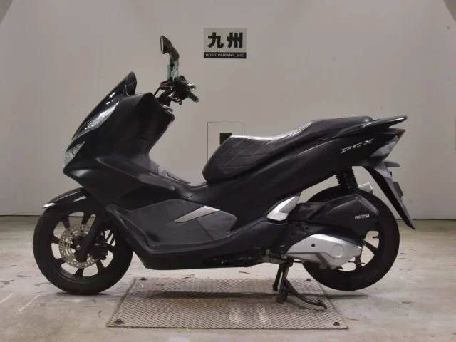 Honda PCX125-3