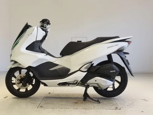 Honda PCX125-3