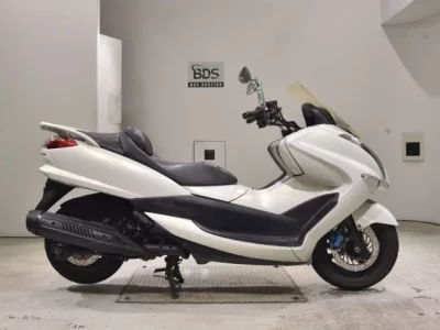 Yamaha MAJESTY 250-4  с аукциона в Японии