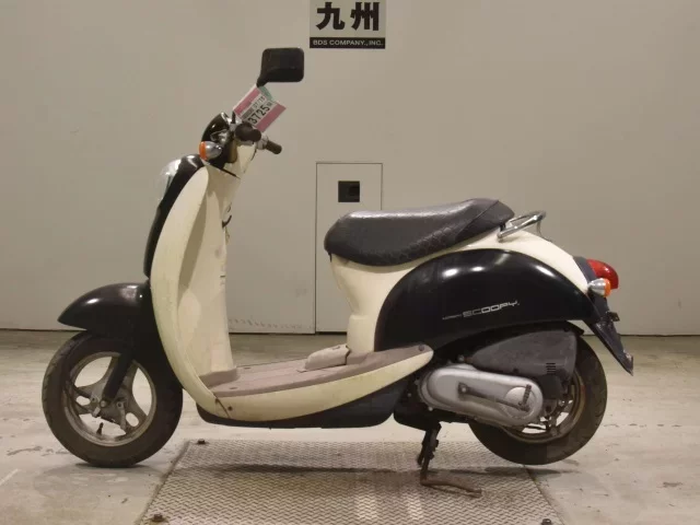 Honda CREA SCOOPY