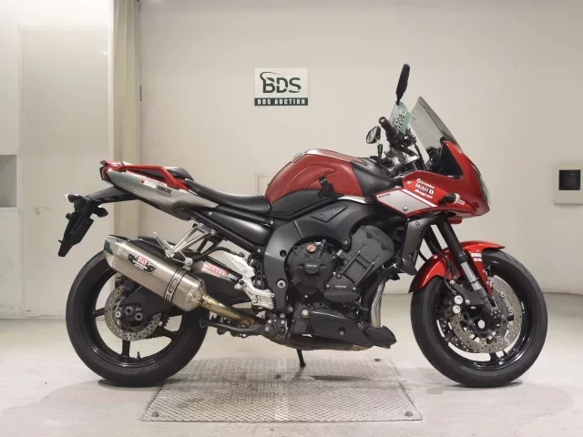 Yamaha FZ-1 FEATHER лот № 5208 оценка 4  с аукциона в Японии