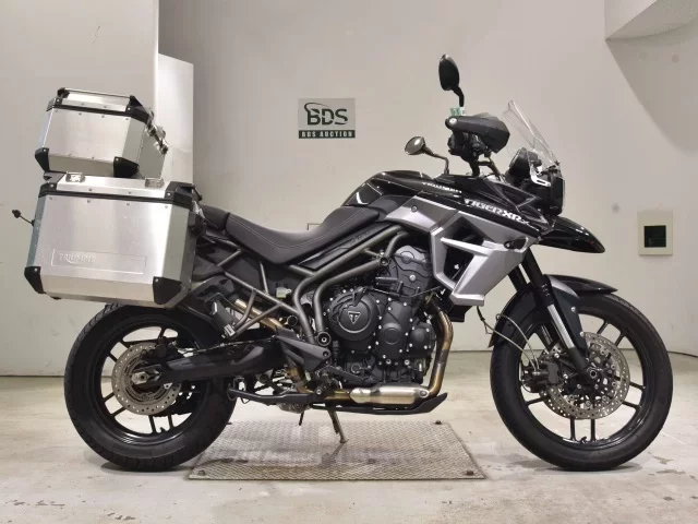 Triumph  TIGER 800XRX лот № 2657 оценка 5  с аукциона в Японии