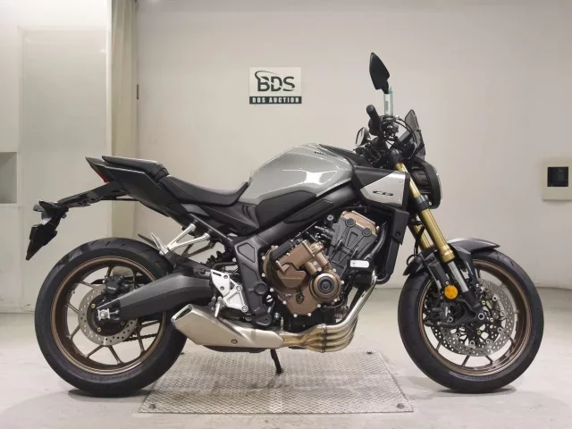 Honda CB650R-2E CLUTCH лот № 7725 оценка 6  с аукциона в Японии