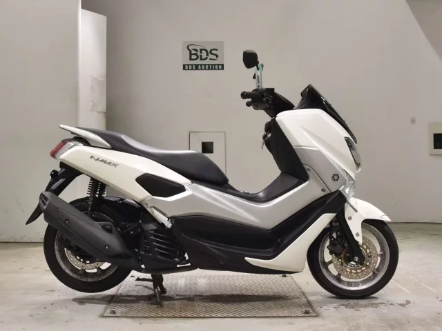 Yamaha NMAX