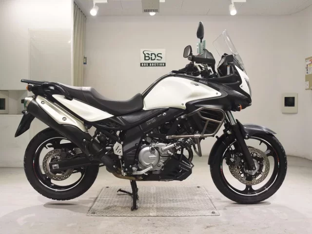 Suzuki V STROM650A лот № 7696 оценка 4  с аукциона в Японии
