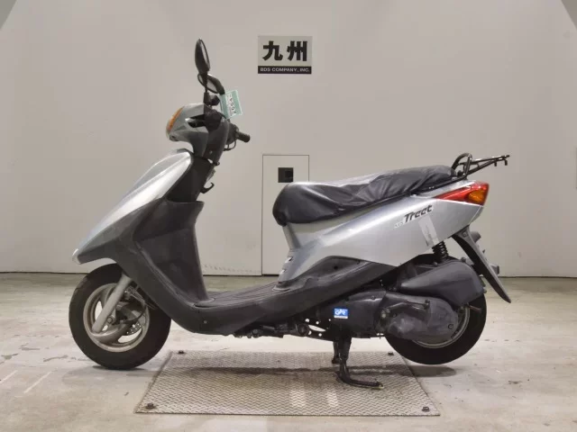 Yamaha AXIS125