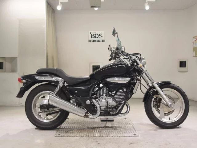 Kawasaki ELIMINATOR 250V лот № 5106 оценка 4  с аукциона в Японии