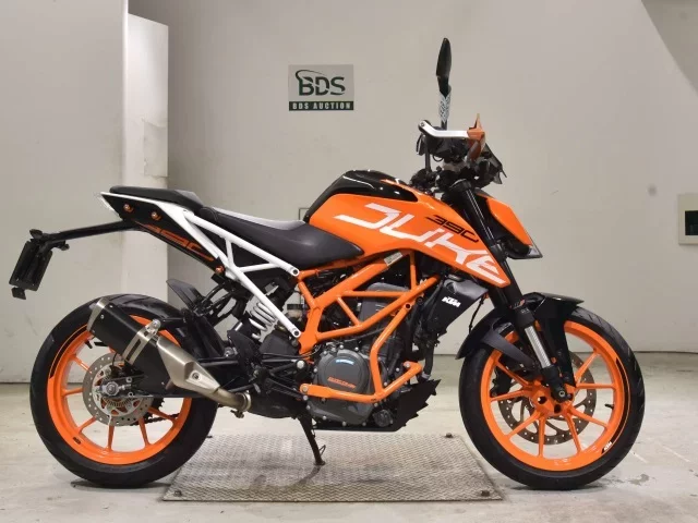 KTM  390 DUKE лот № 2549 оценка 5  с аукциона в Японии