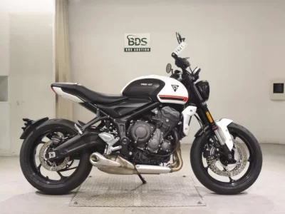 Triumph TRIUMPH TRIDENT 660  с аукциона в Японии
