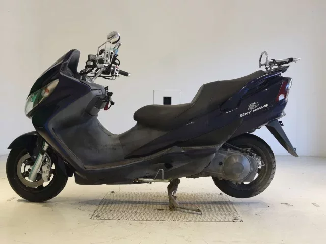 Suzuki SKYWAVE 250SS