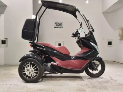 Honda PCX150 TRIKE