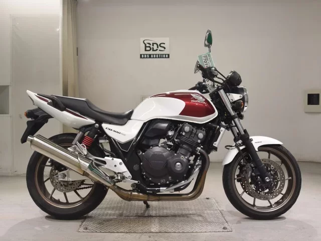 Honda CB400SFV-4ABS лот № 7701 оценка 5  с аукциона в Японии