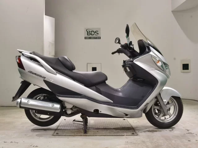 Suzuki SKYWAVE 250-2 лот № 2731 оценка 4  с аукциона в Японии