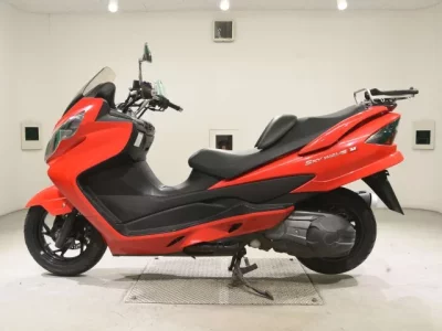 Suzuki SKYWAVE 250M  с аукциона в Японии