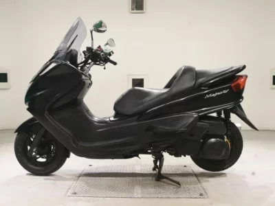 Yamaha MAJESTY 250C  с аукциона в Японии