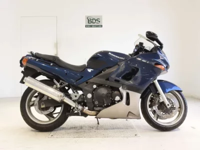 Kawasaki ZZR400-2