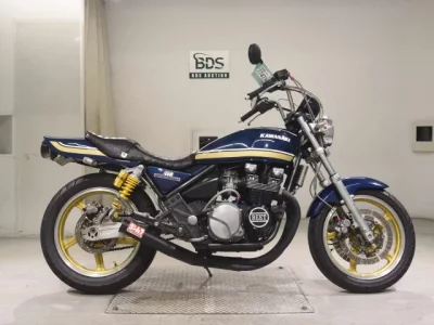 Kawasaki ZEPHYR400  с аукциона в Японии