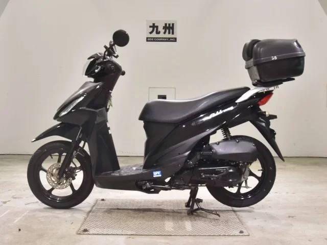 Suzuki ADDRESS110-2