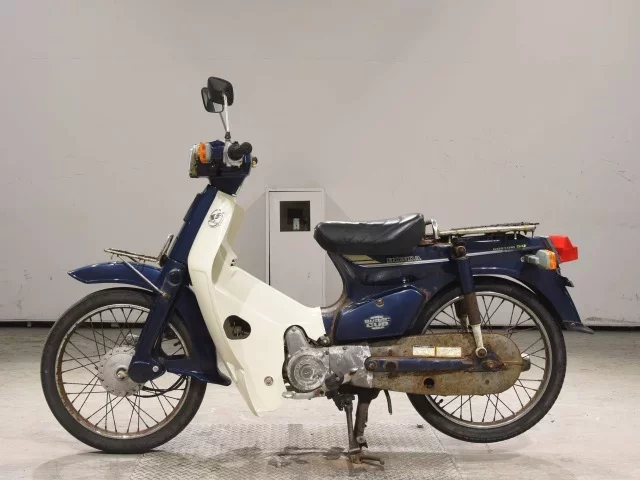Honda C50-E