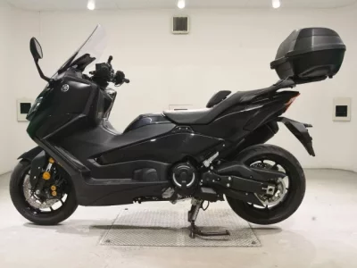 Yamaha T-MAX560T  с аукциона в Японии