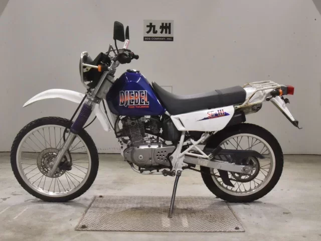 Suzuki DJEBEL125