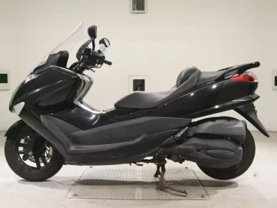 Yamaha MAJESTY 250-4  с аукциона в Японии