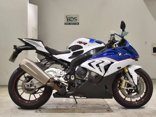 BMW  S1000RR лот № 2568 оценка 4  с аукциона в Японии
