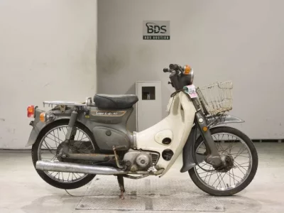Honda C50