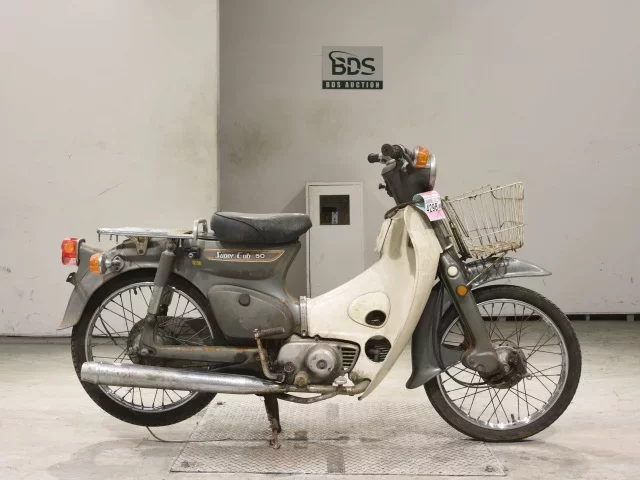Honda C50