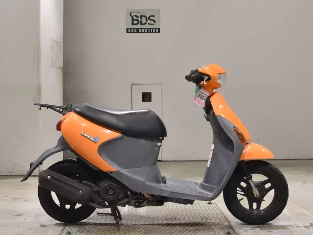 Suzuki LET S4