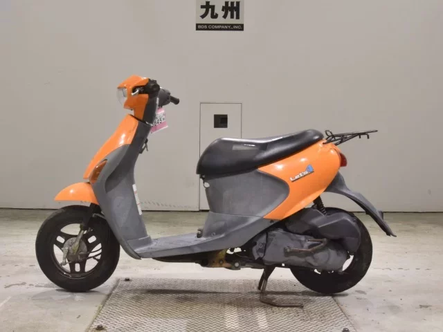 Suzuki LET S4