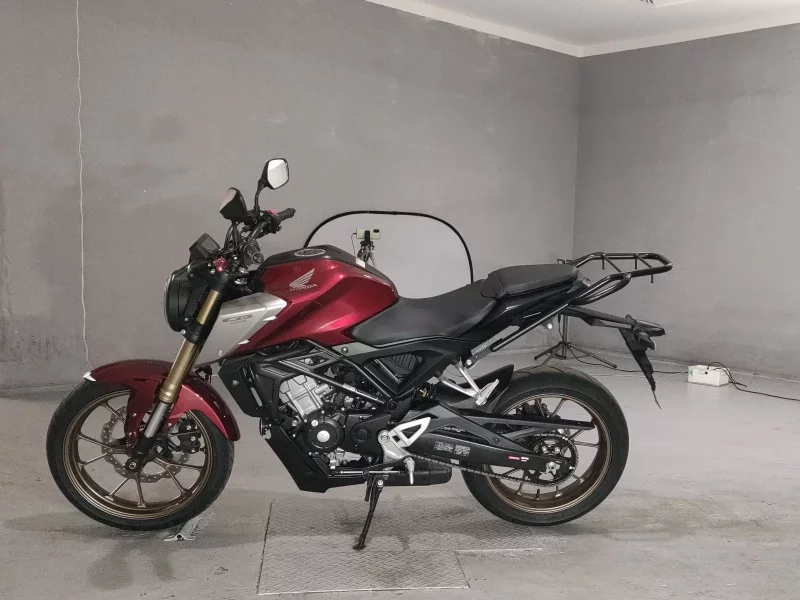 Honda CB125R