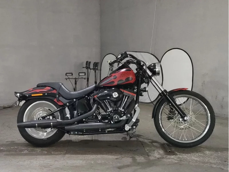Harley-Davidson HARLEY FXSTC1580