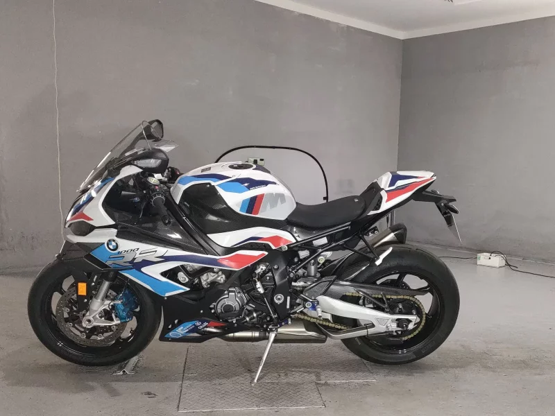 BMW BMW M1000RR