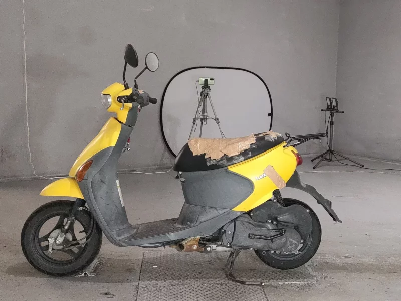Suzuki LET S4