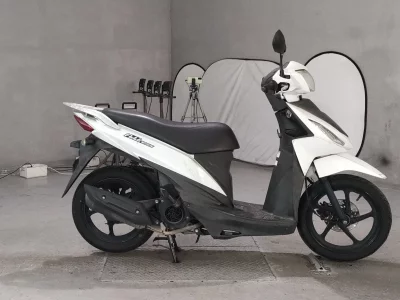 Suzuki ADDRESS V110