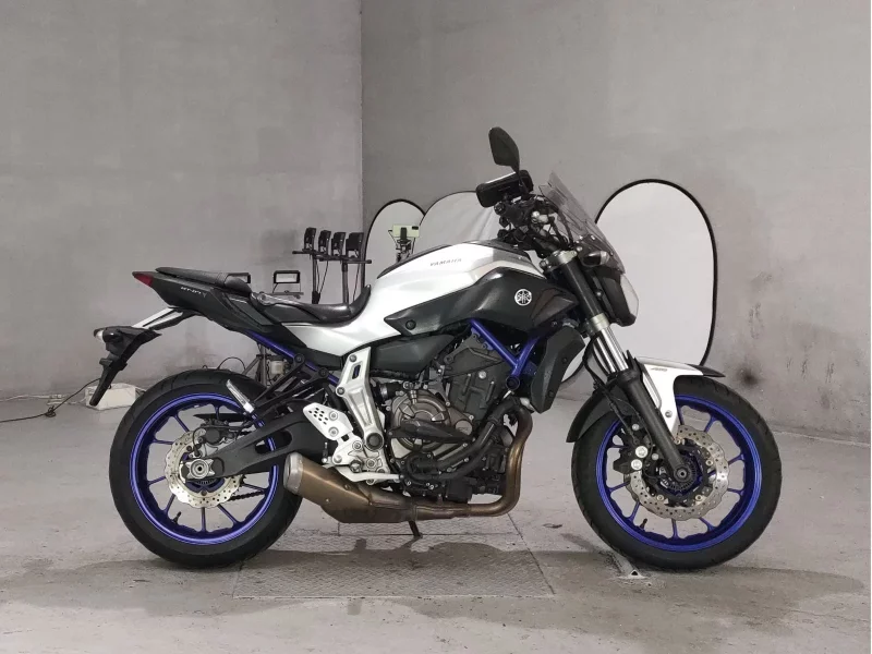 Yamaha MT-07 лот № 7366 оценка 4  с аукциона в Японии