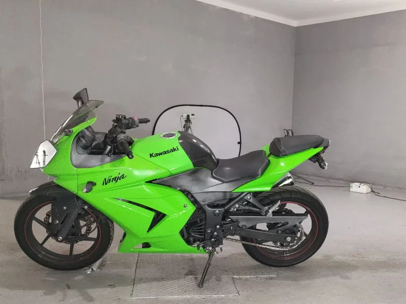 Kawasaki NINJA250R