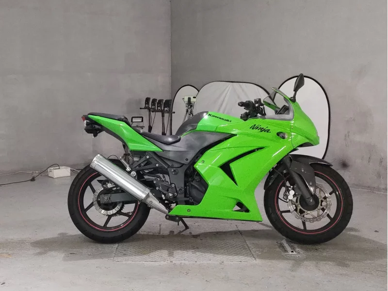 Kawasaki NINJA250R