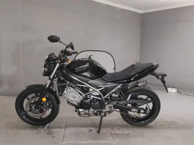 Suzuki SV650 лот № 7398 оценка 4  с аукциона в Японии 2