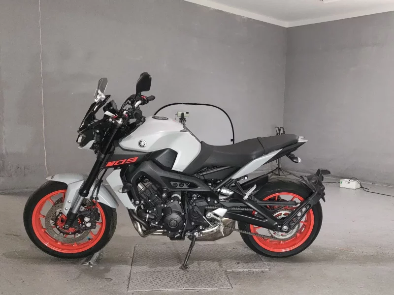 Yamaha MT-09